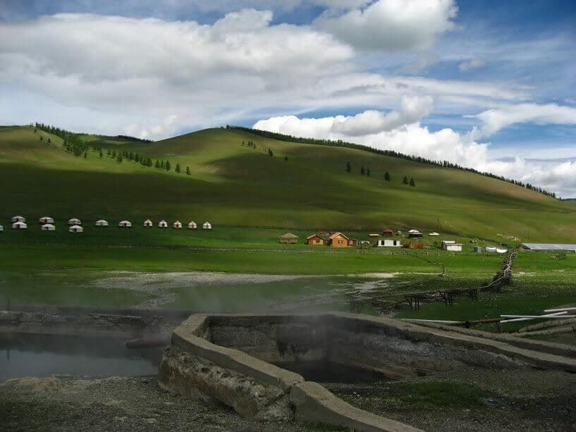 Tsenkher Hot Spring